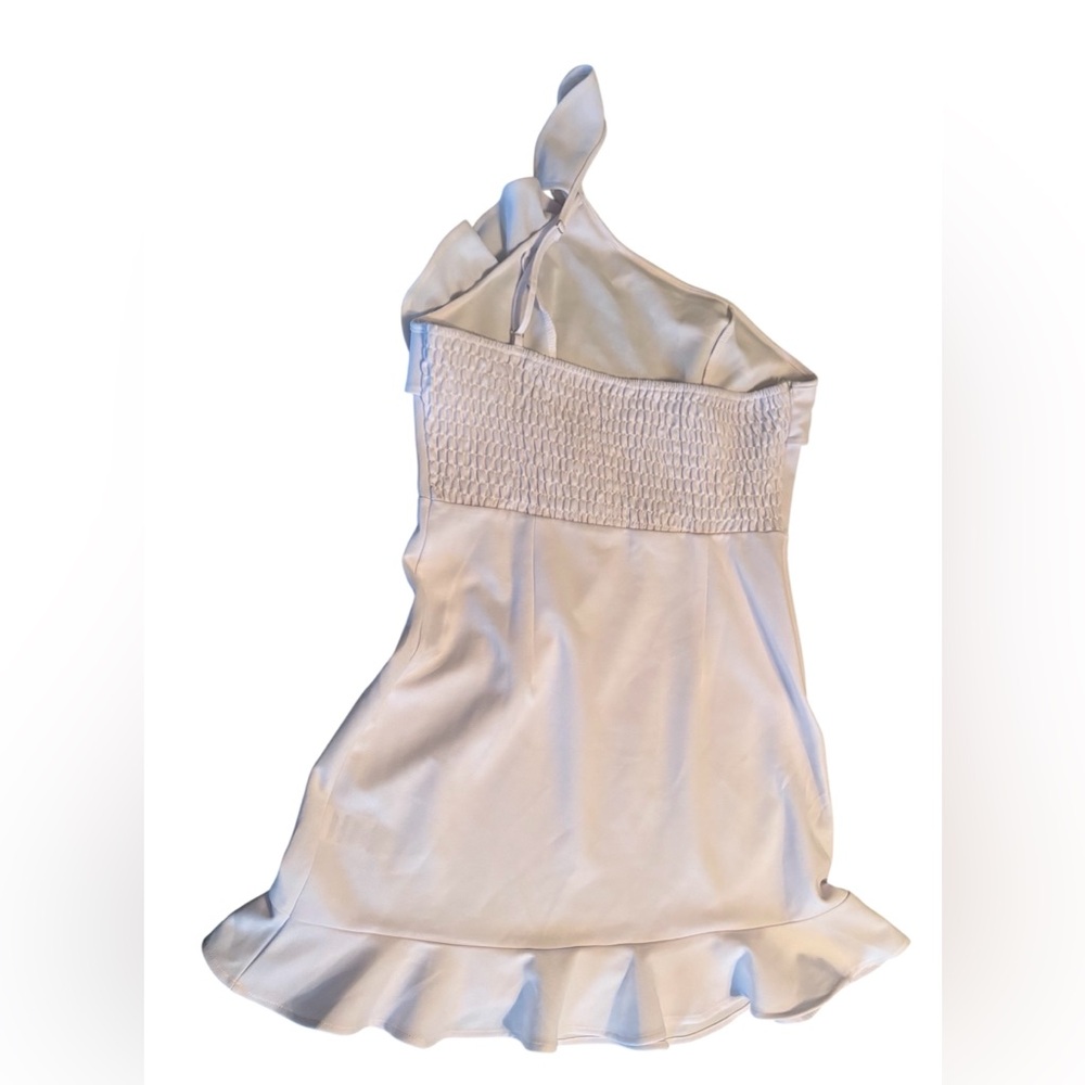 One-Shoulder Ruffled White Dress - Picture 2 of 3